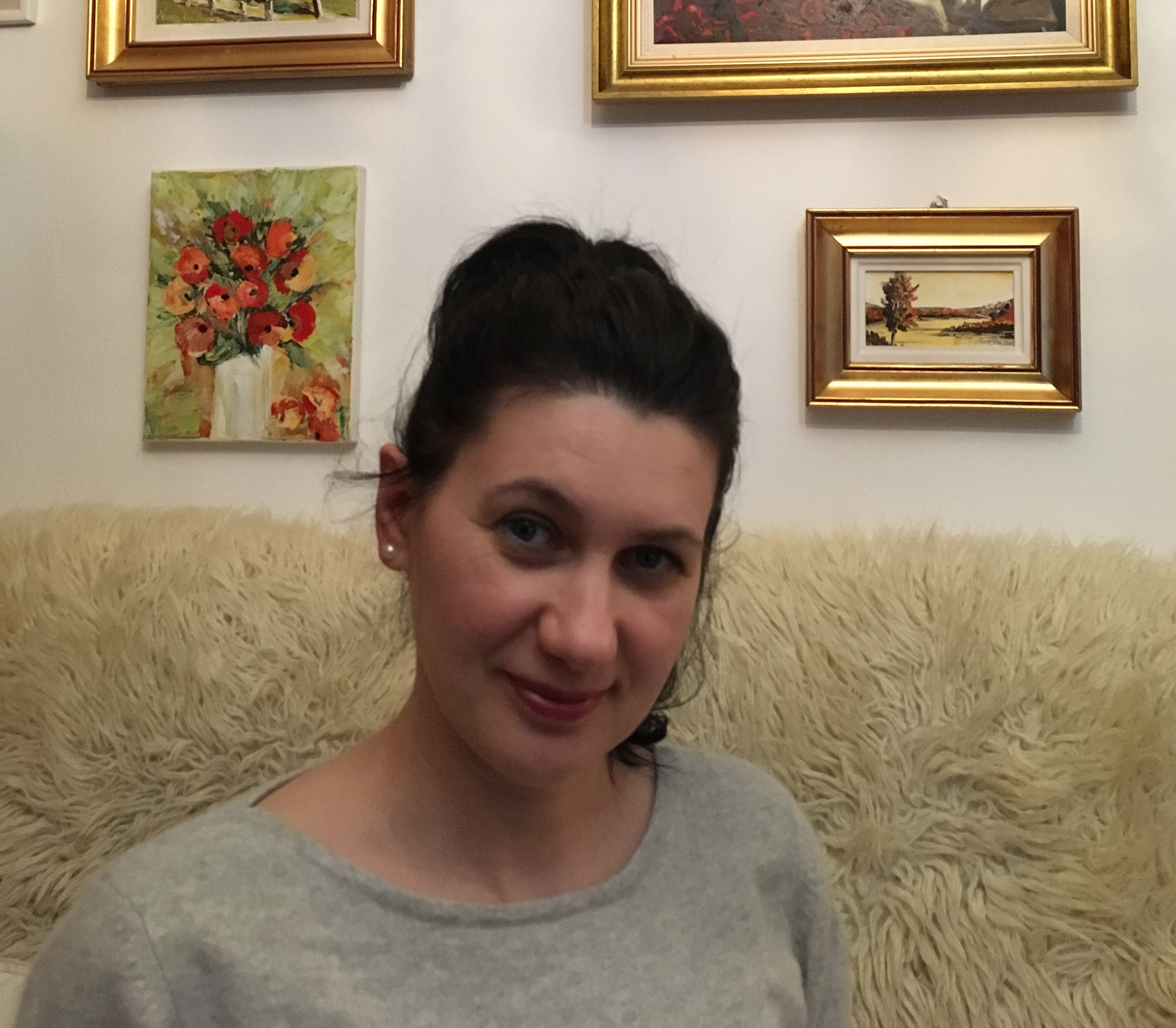 Jutka Rotar, moasa: "Eu nu sunt doar un cadru medical, sunt o persoana care empatizeaza cu pacienta" 8